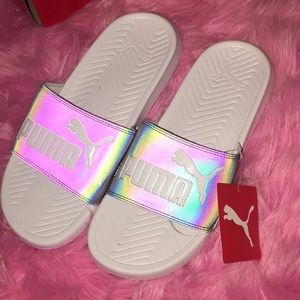 puma slides holographic